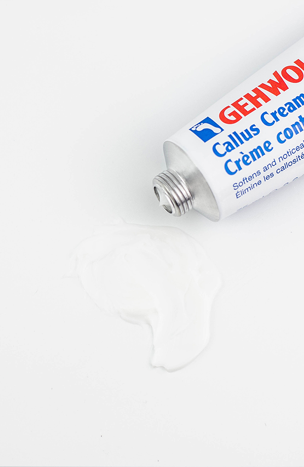 114120530-GEHWOL-med-callus-cream-open